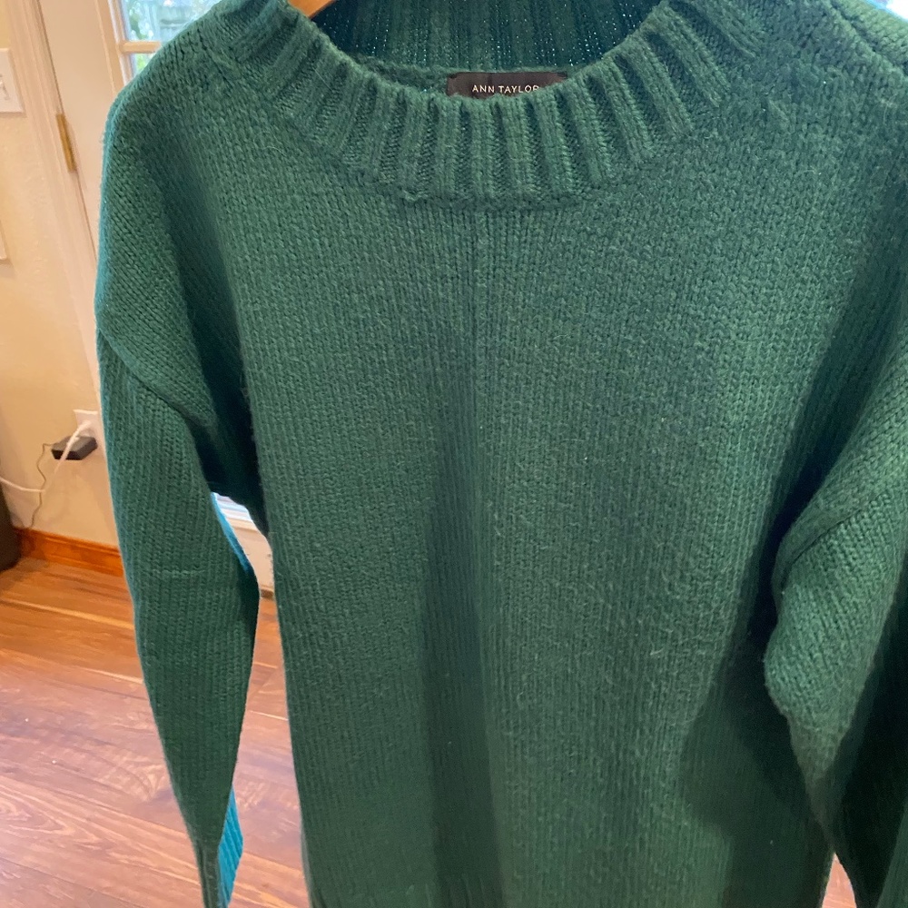 Long Ann Taylor sweater